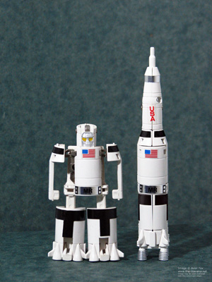 Apollo Robo Shown in Both Modes